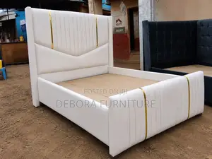 Elegant 5×6 Chester Bed | Modern Luxury Upholstered Bed | White Gold