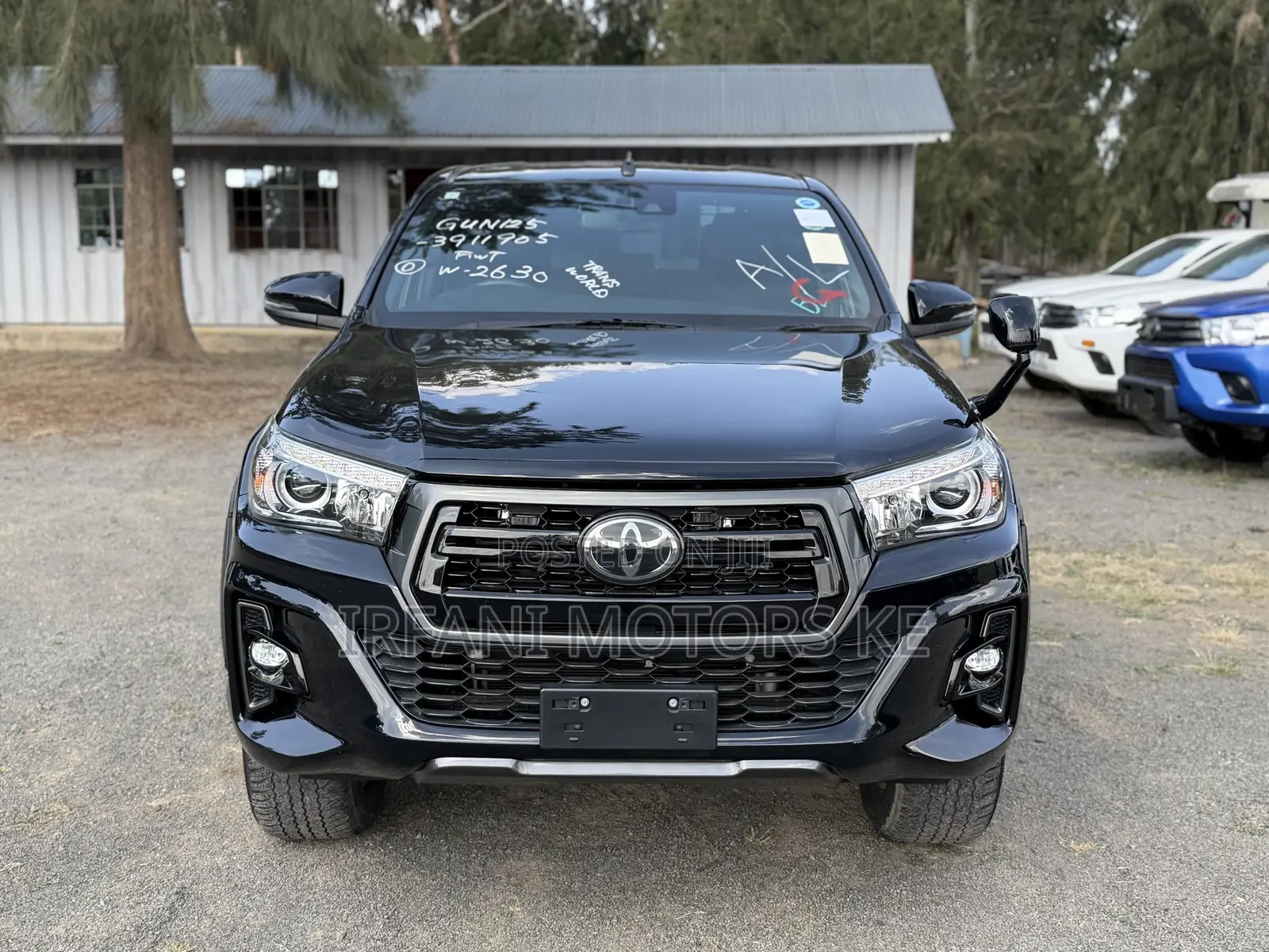 Toyota Hilux 2019 Black