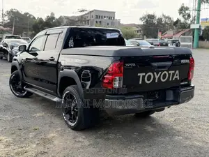 Toyota Hilux 2019 Black