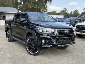 Toyota Hilux 2019 Black