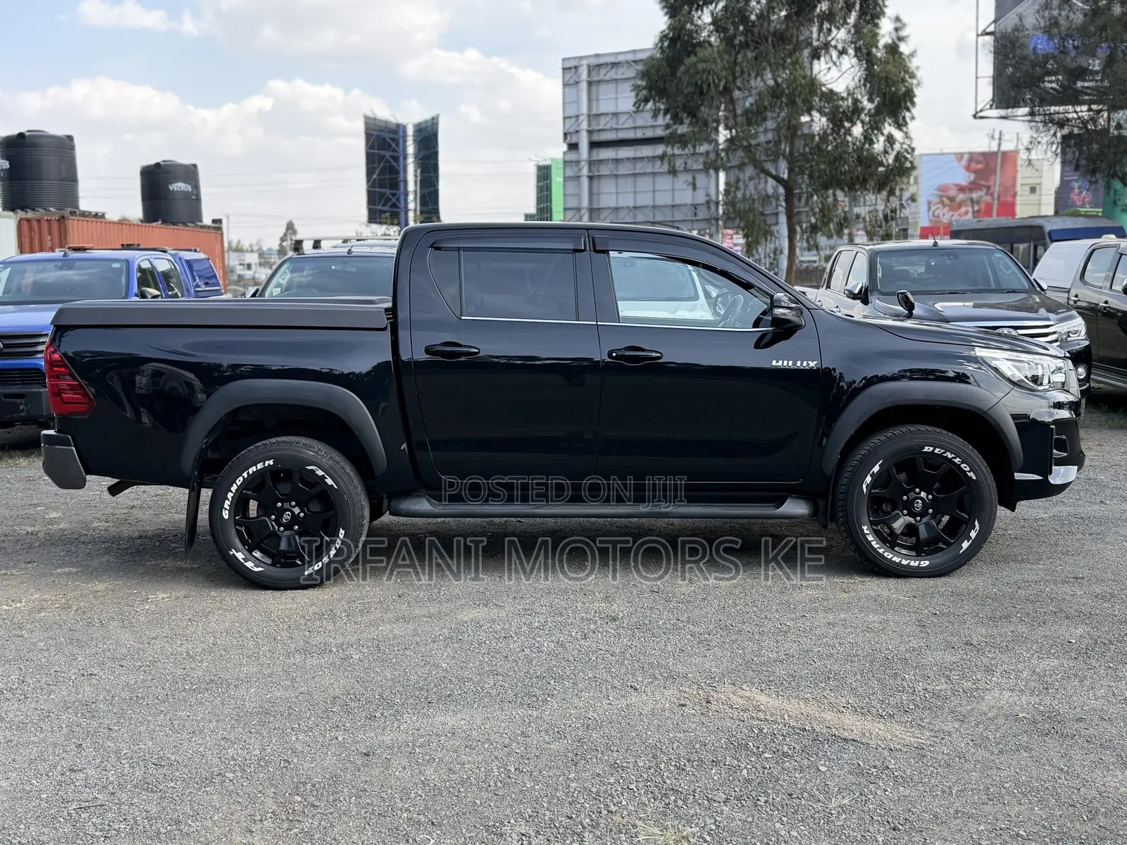 Toyota Hilux 2019 Black