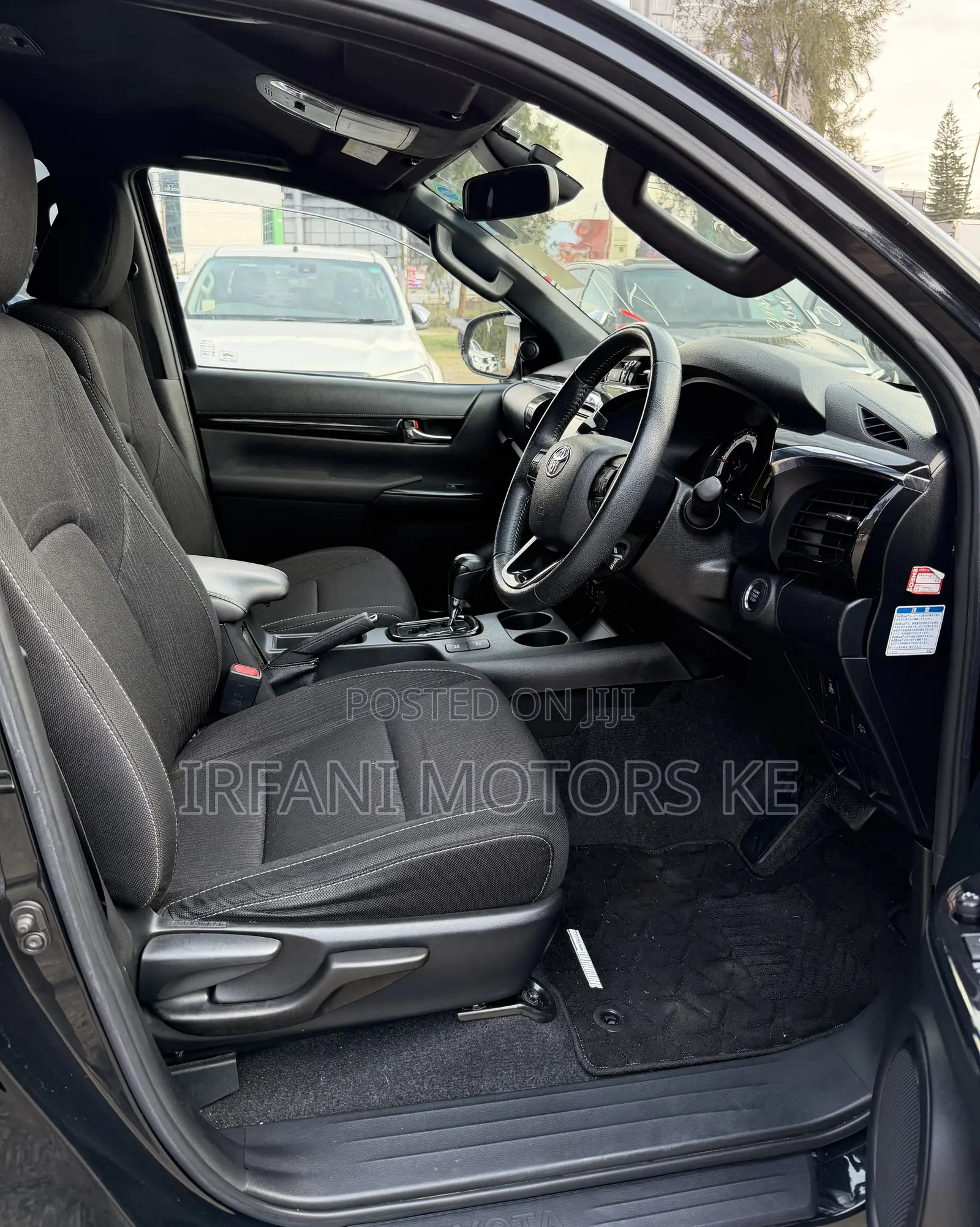 Toyota Hilux 2019 Black