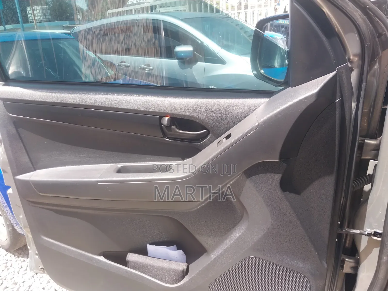 Isuzu D-MAX 2021 Brown