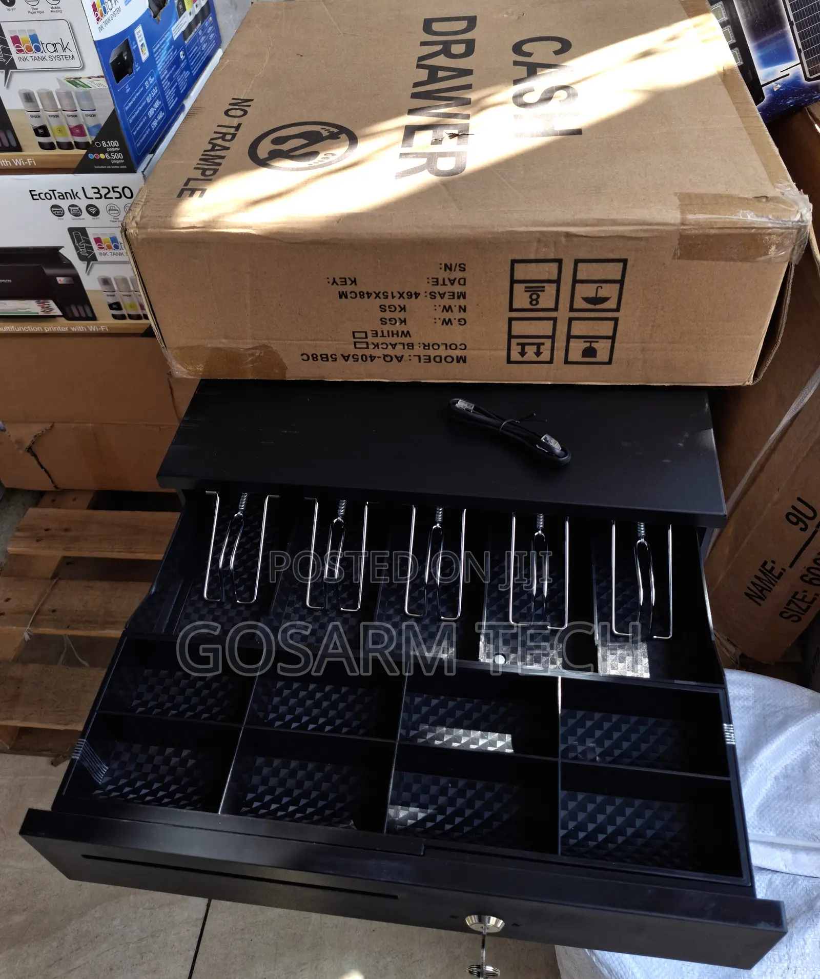 Premium Quality Automatic Cash Drawer Box With Keys