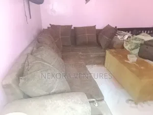 6 Seater L Shaped Sofa With Pillows