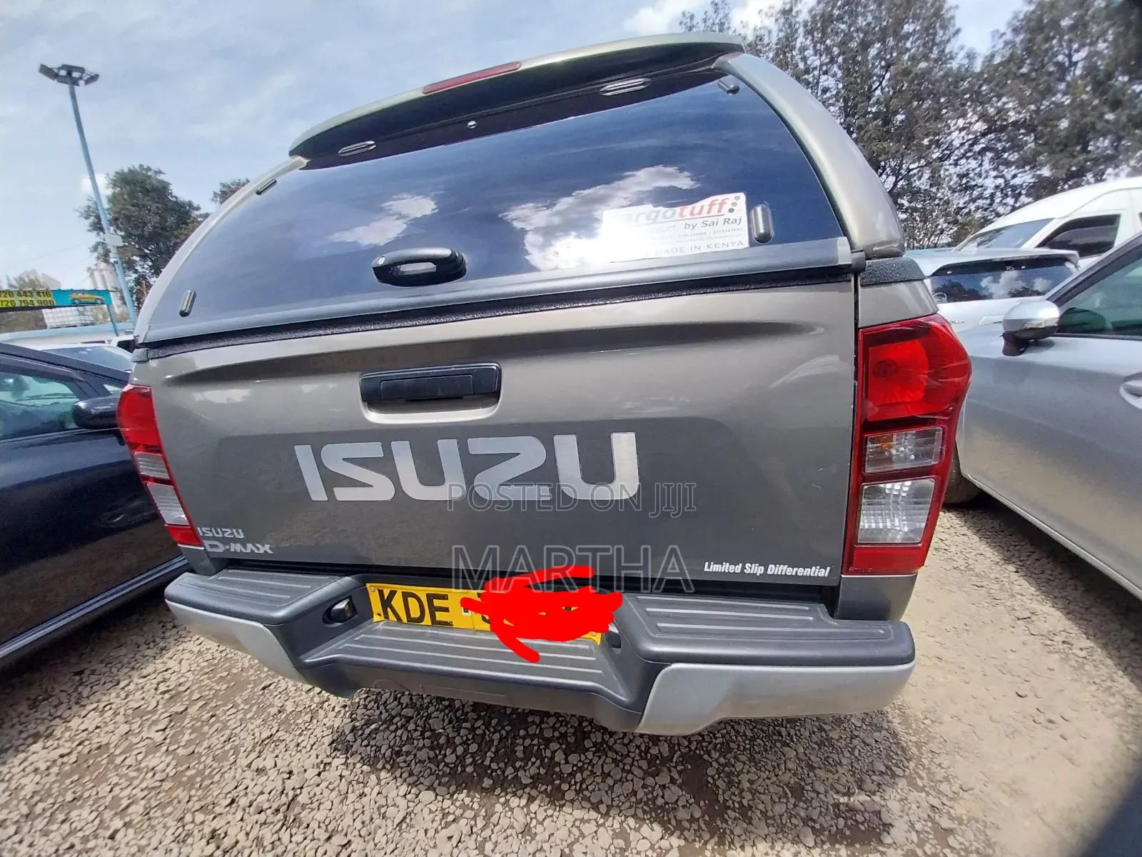 Isuzu D-MAX 2021 Brown