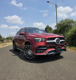 Mercedes-Benz GLE-Class GLE 400d 4MATIC 2020 Red