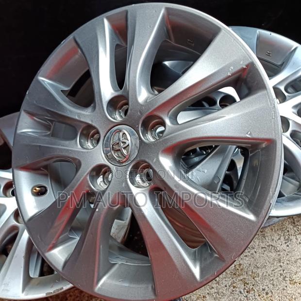 Toyota Noah Rims Size 16