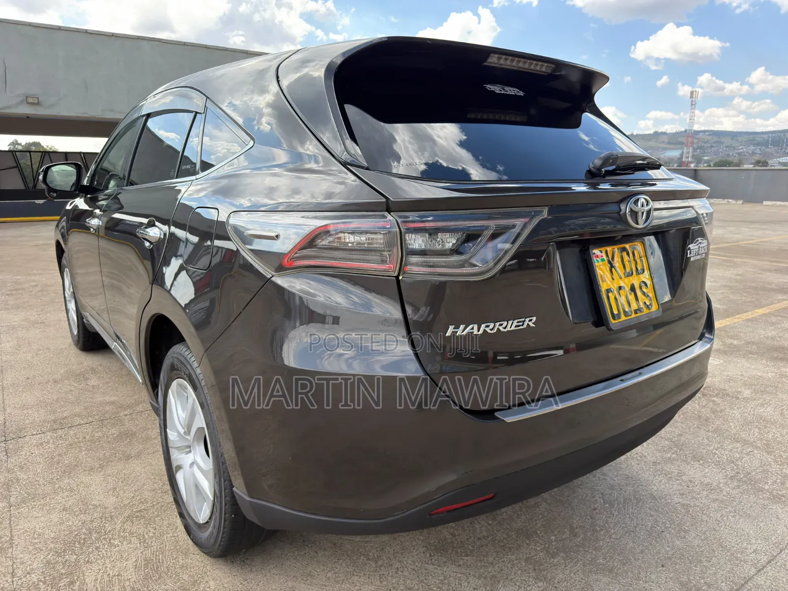 Toyota Harrier 2014
