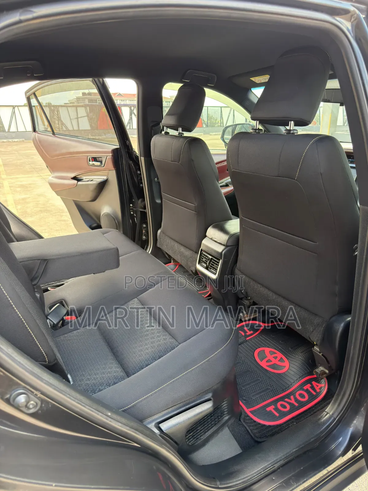 Toyota Harrier 2014