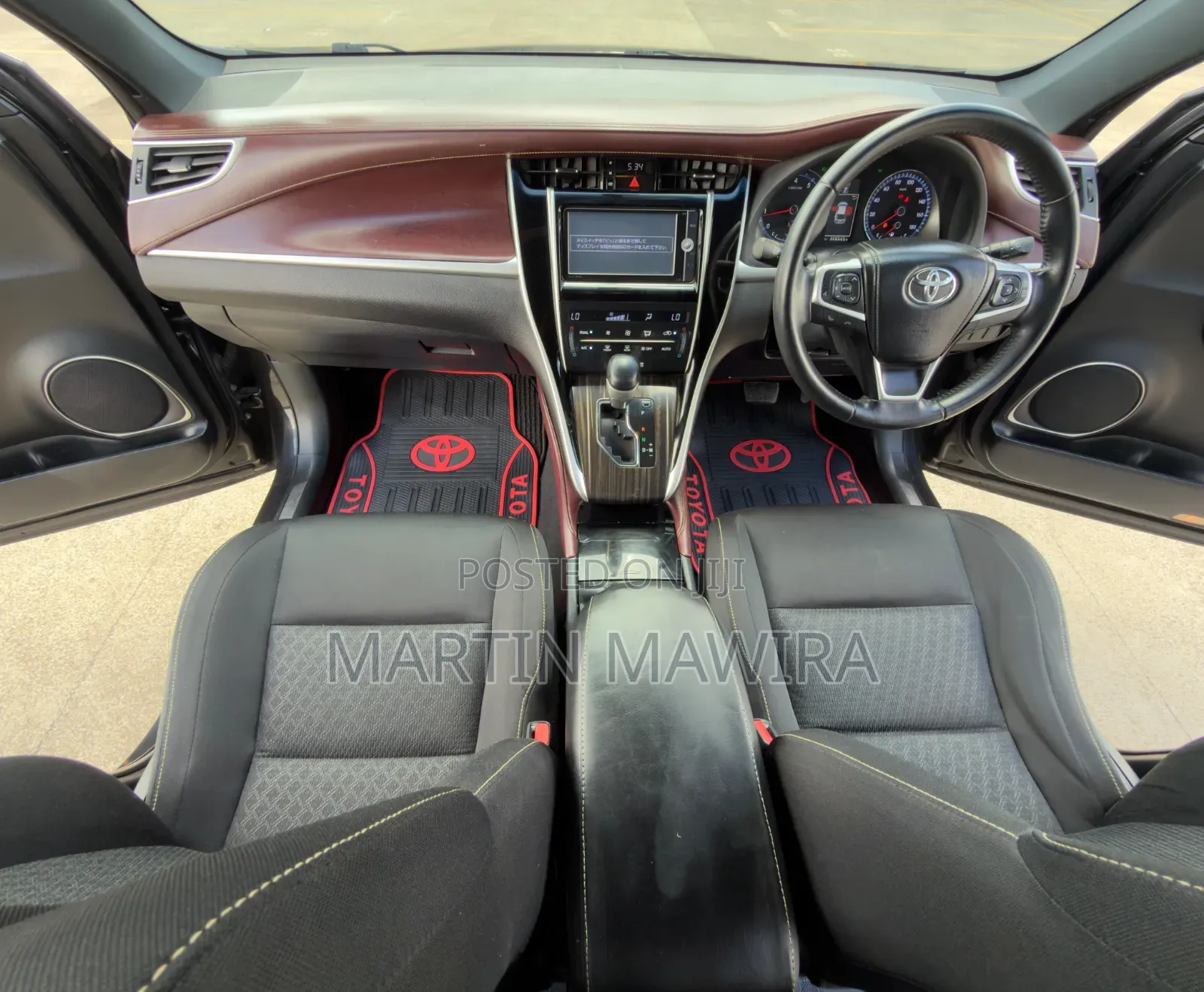 Toyota Harrier 2014