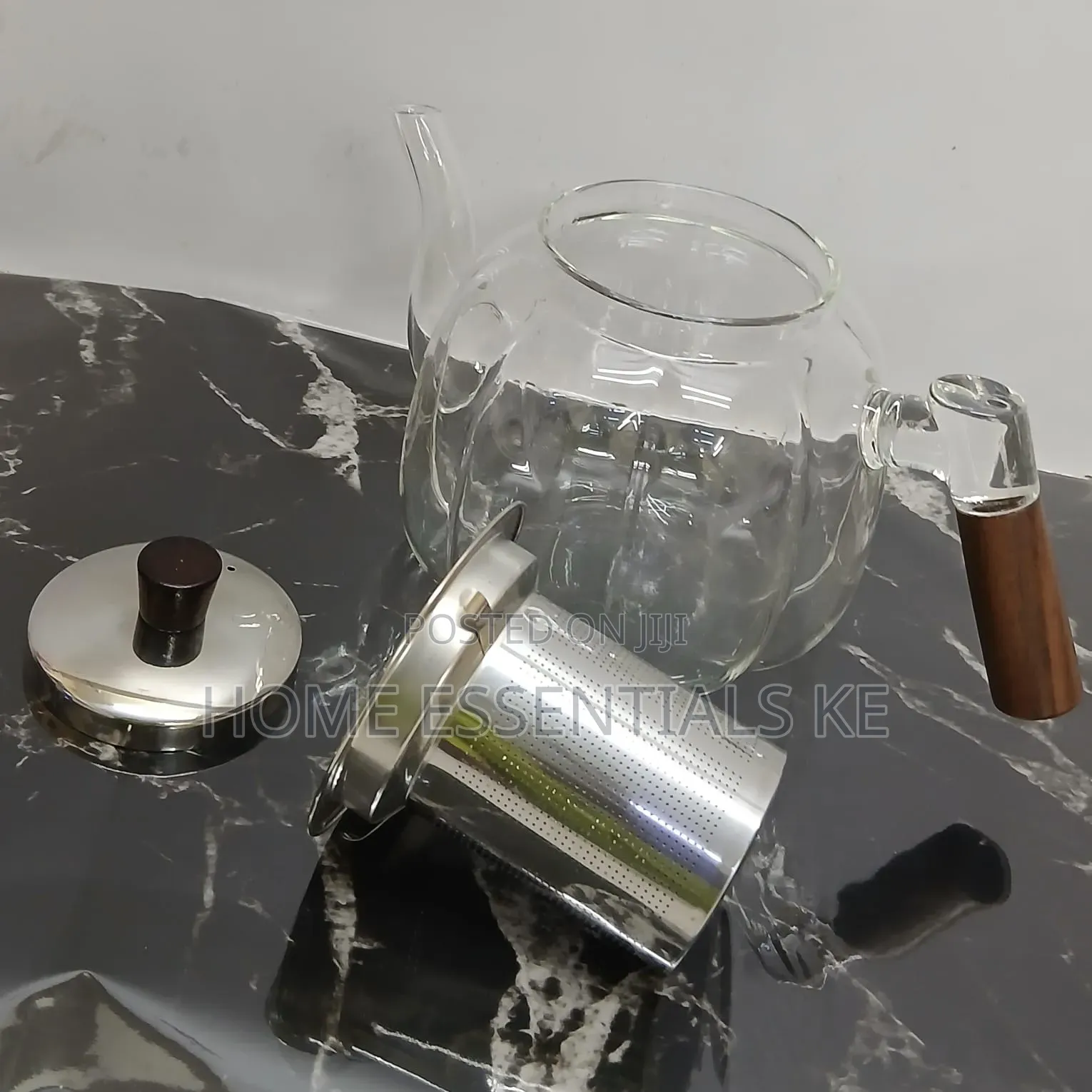 Heat Resistant Glass Tea Decanter With Strainer Infuser 1.2L