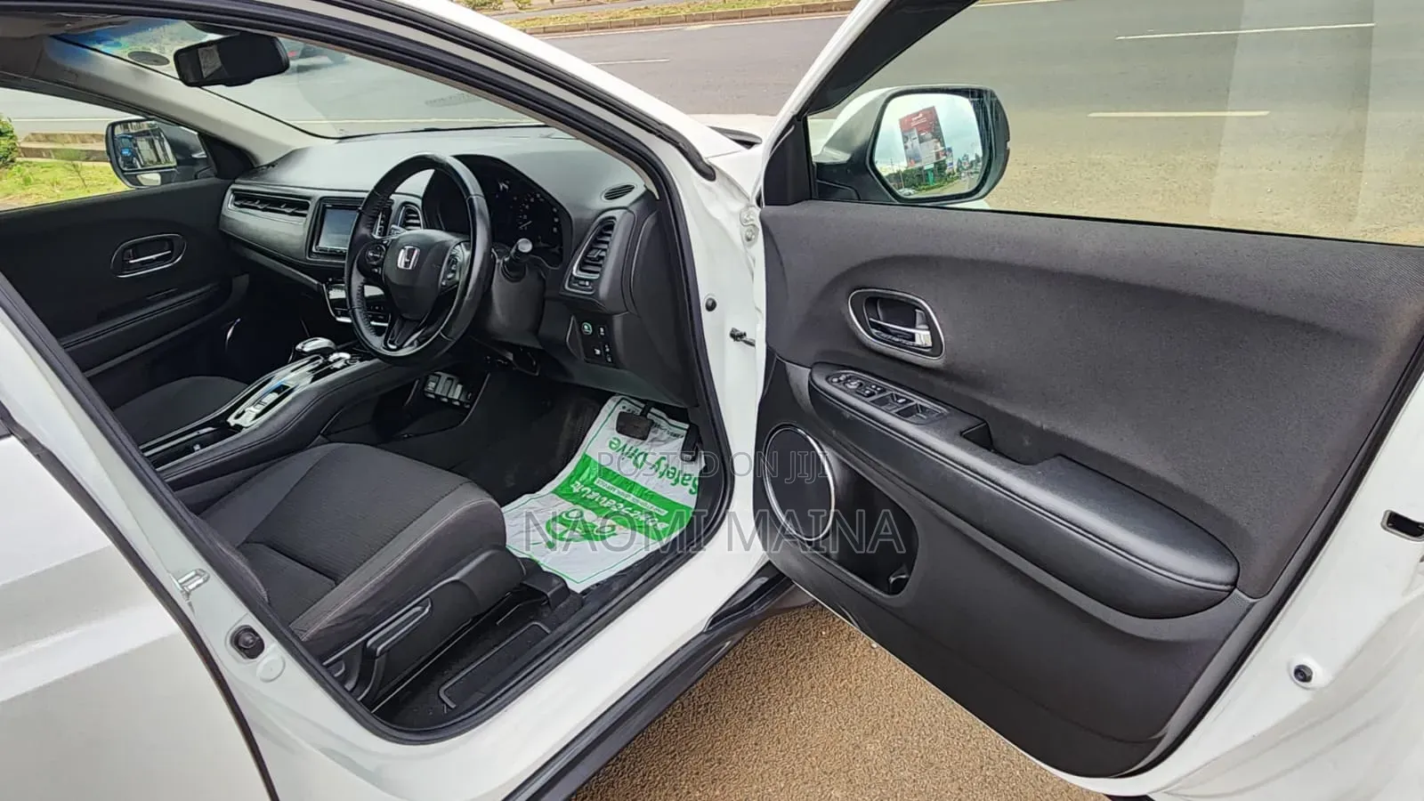 Honda Vezel 1.5 2WD 2018 White