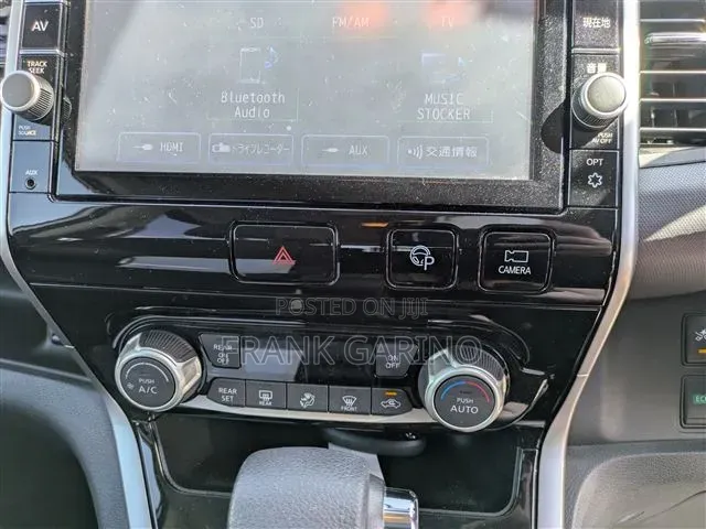 Nissan Serena 2019 White