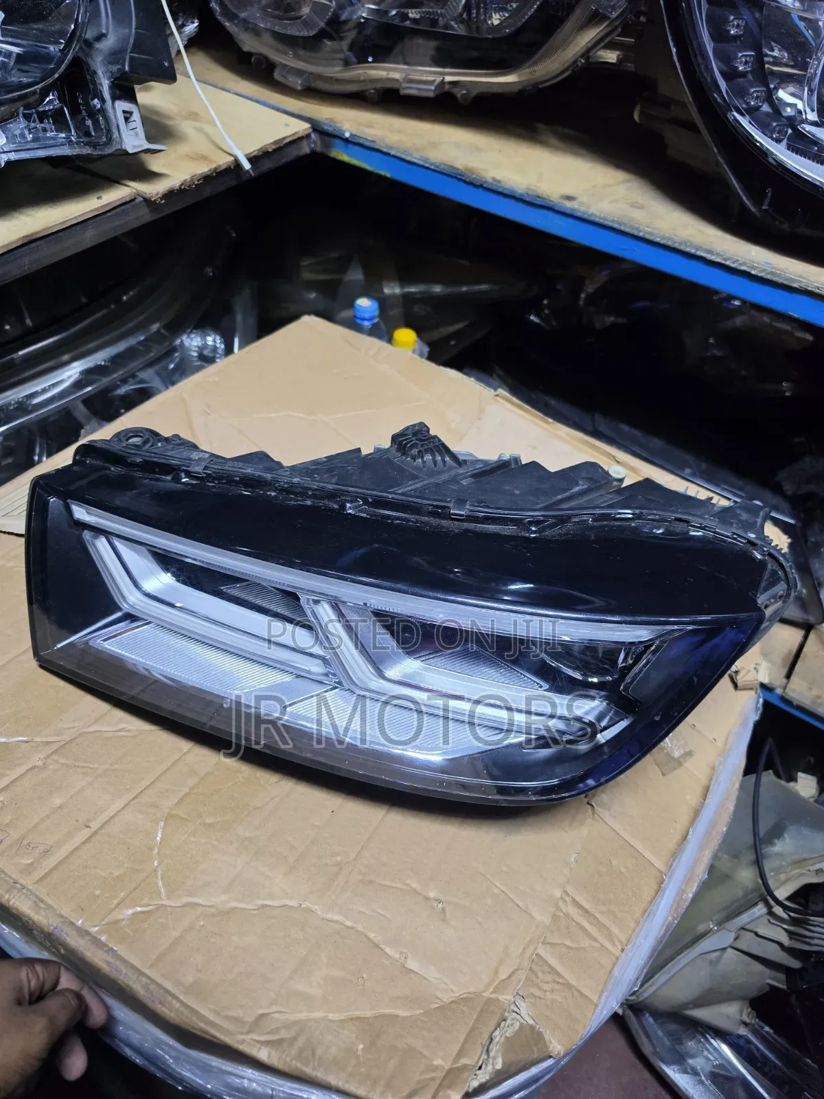 Audi SQ5 Headlights