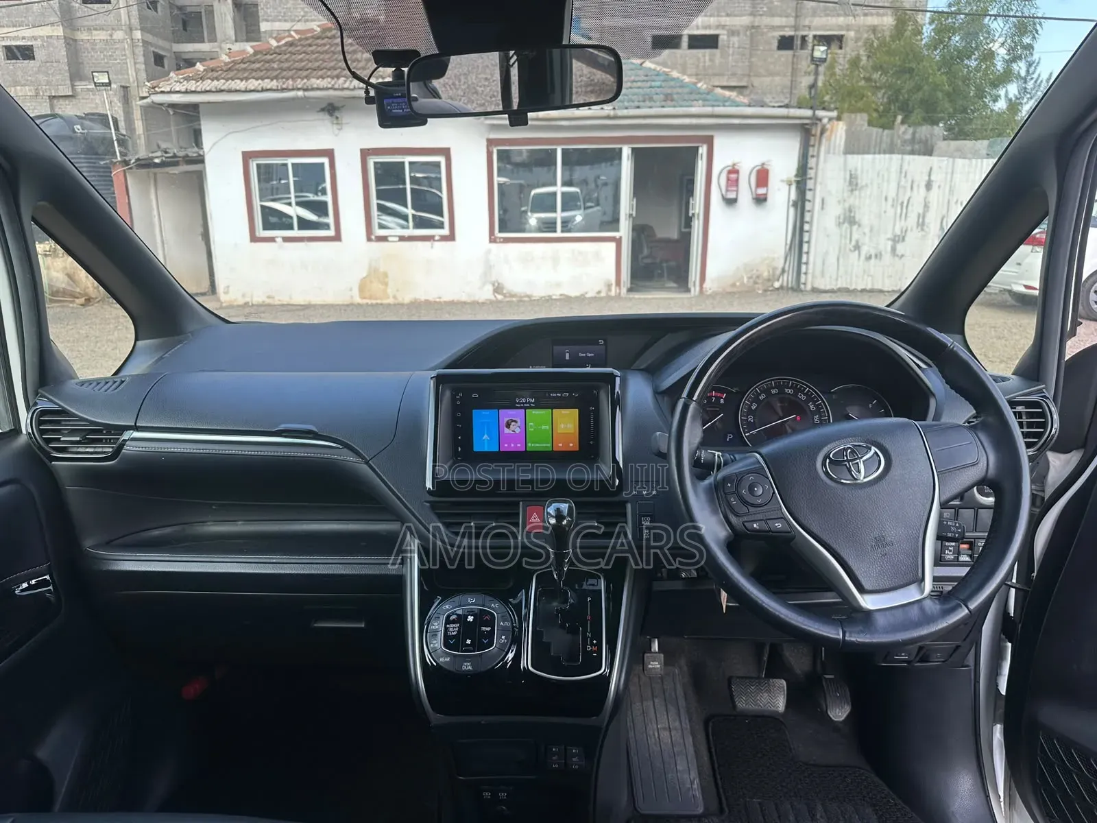 Toyota Esquire 2019 White