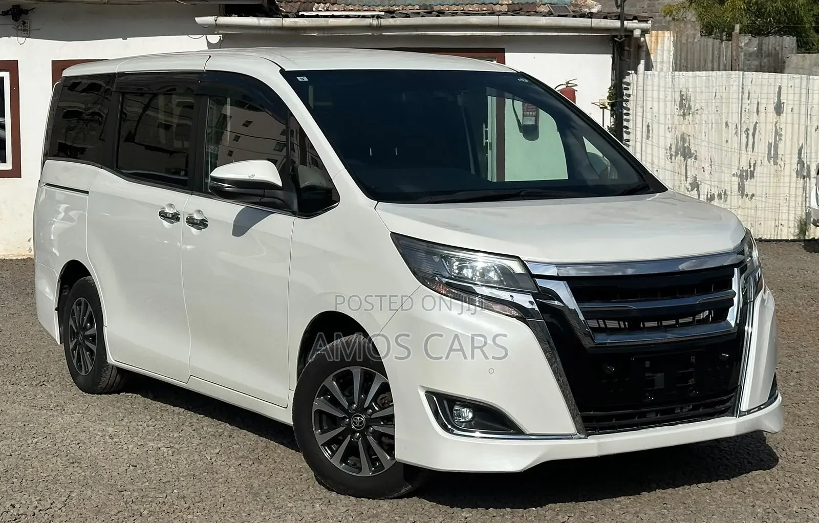 Toyota Esquire 2019 White