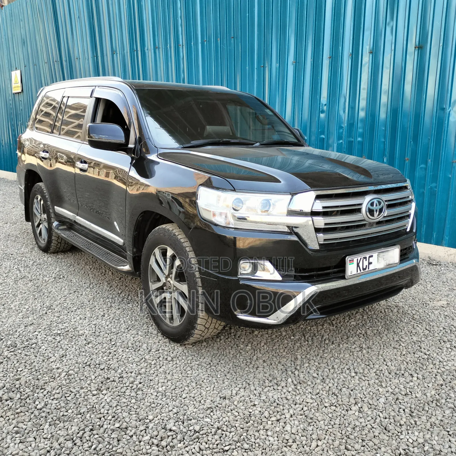 Toyota Land Cruiser 4.6 V8 ZX 2011 Black