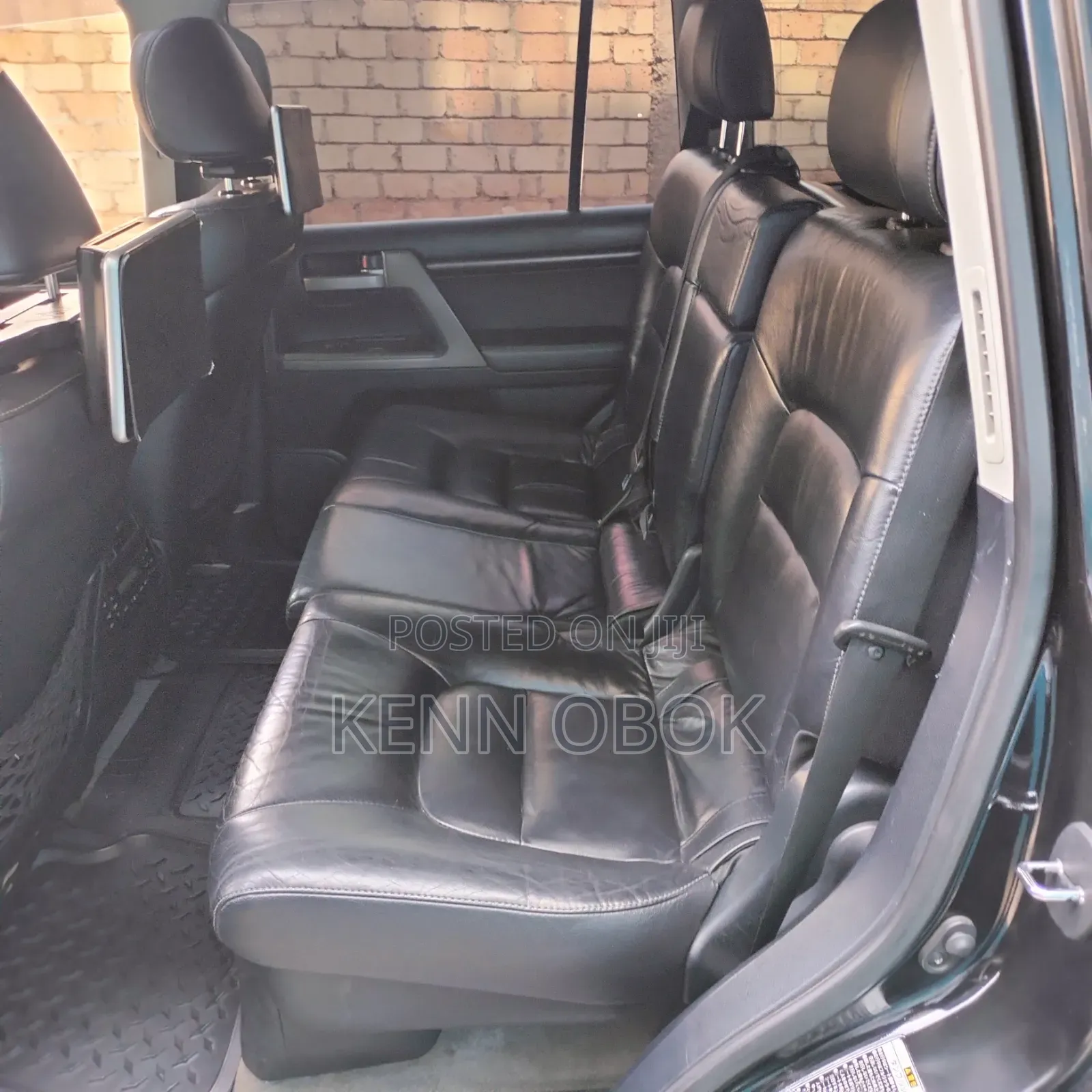 Toyota Land Cruiser 4.6 V8 ZX 2011 Black