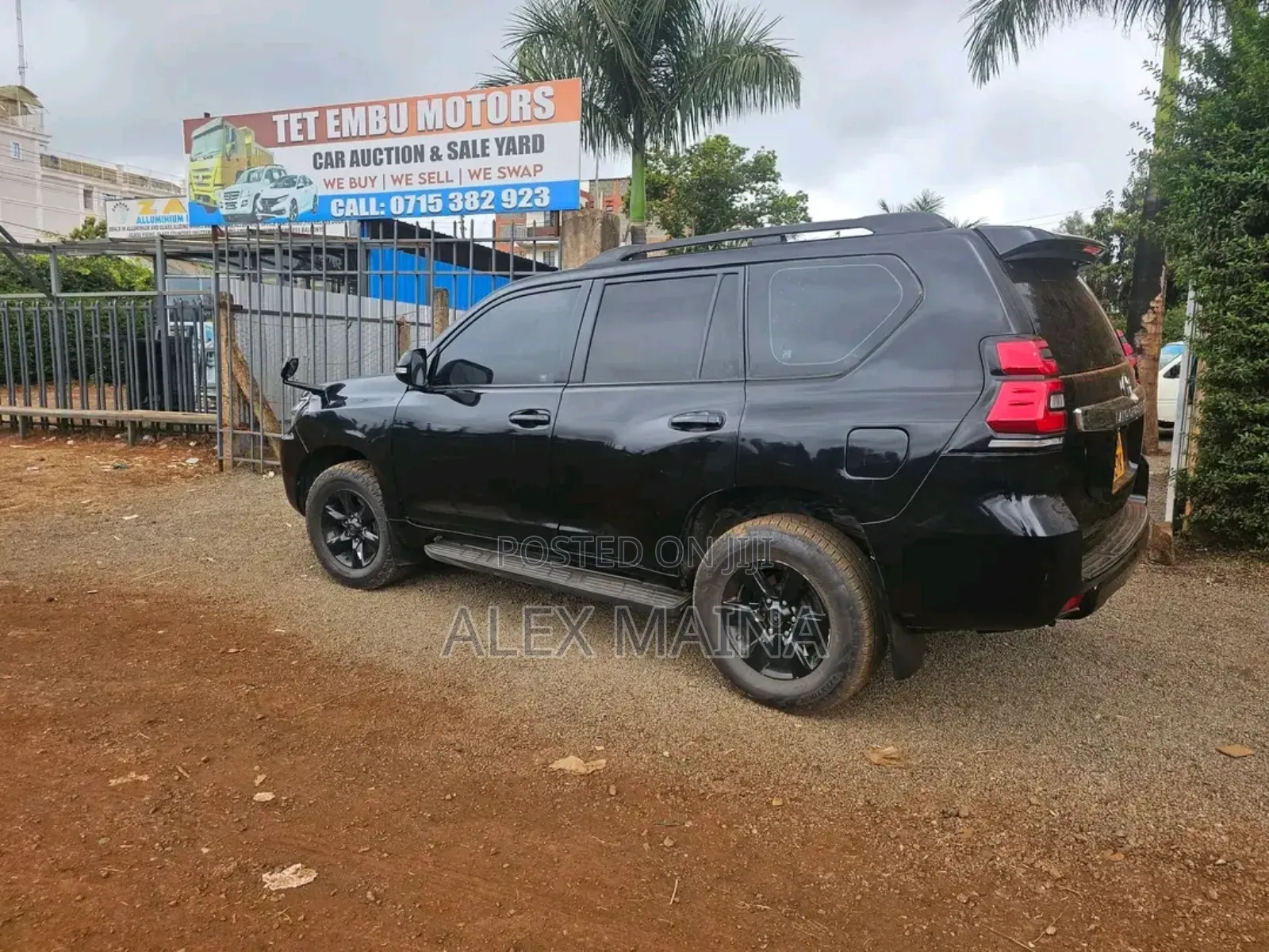 Toyota Land Cruiser 76 Series 2016 Black