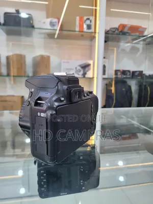 NIKon D5600