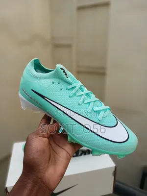 Nike Mercurial Vapor 16 Soccer