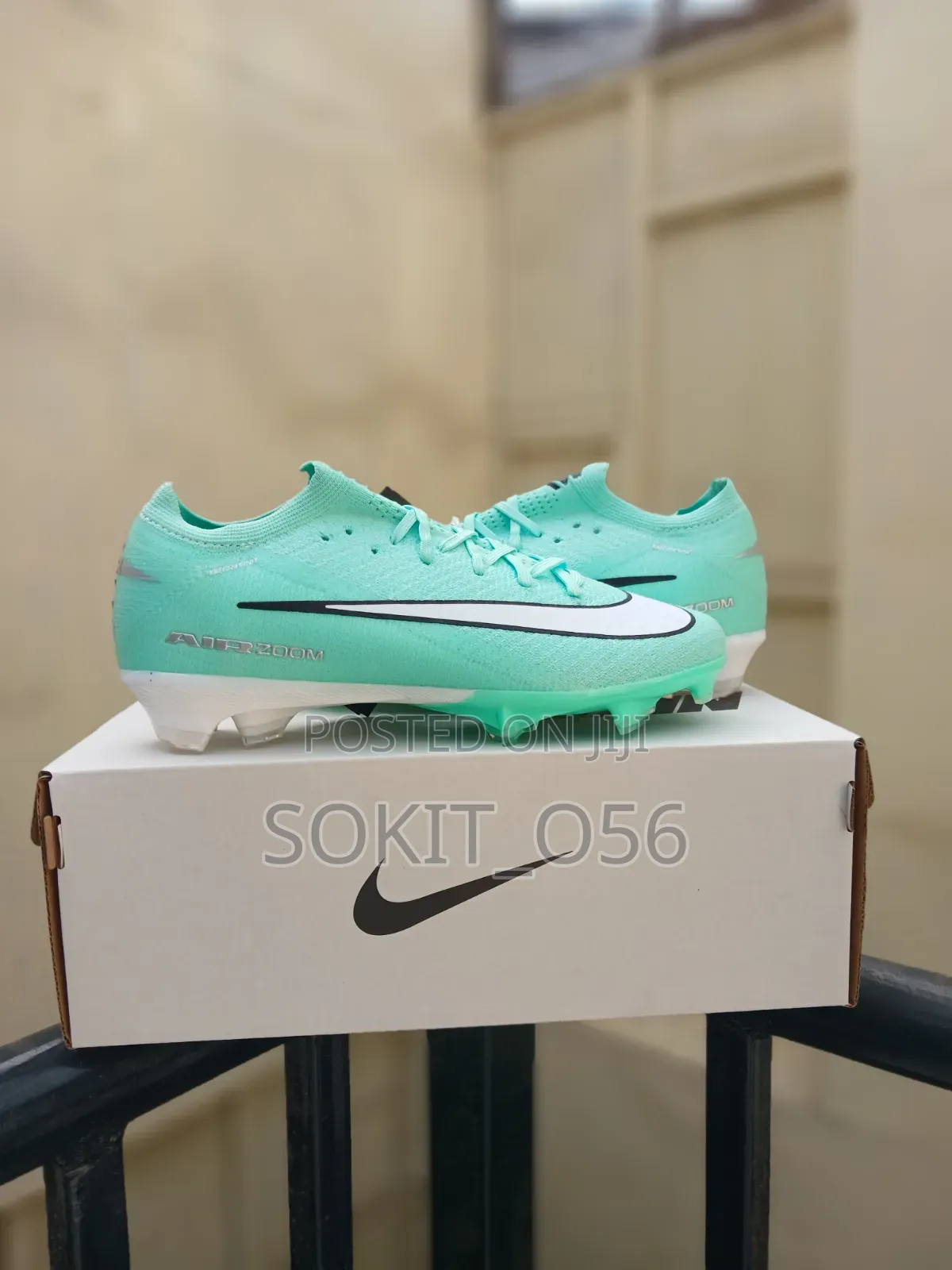 Nike Mercurial Vapor 16 Soccer