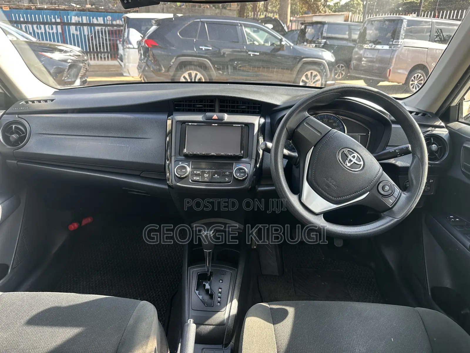 Toyota Axio 1.5 Hybrid 2WD 2019 White