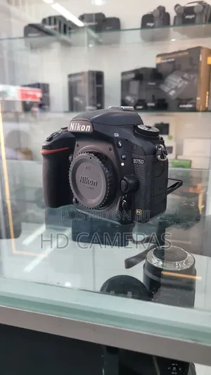 Nikon D750