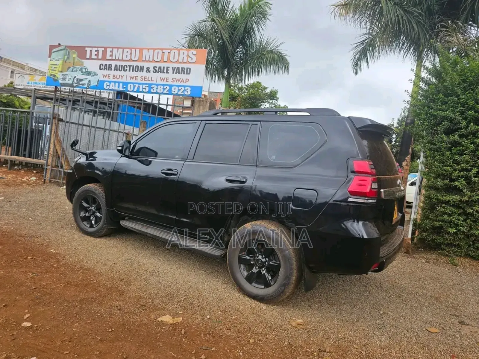 Toyota Land Cruiser 76 Series 2016 Black