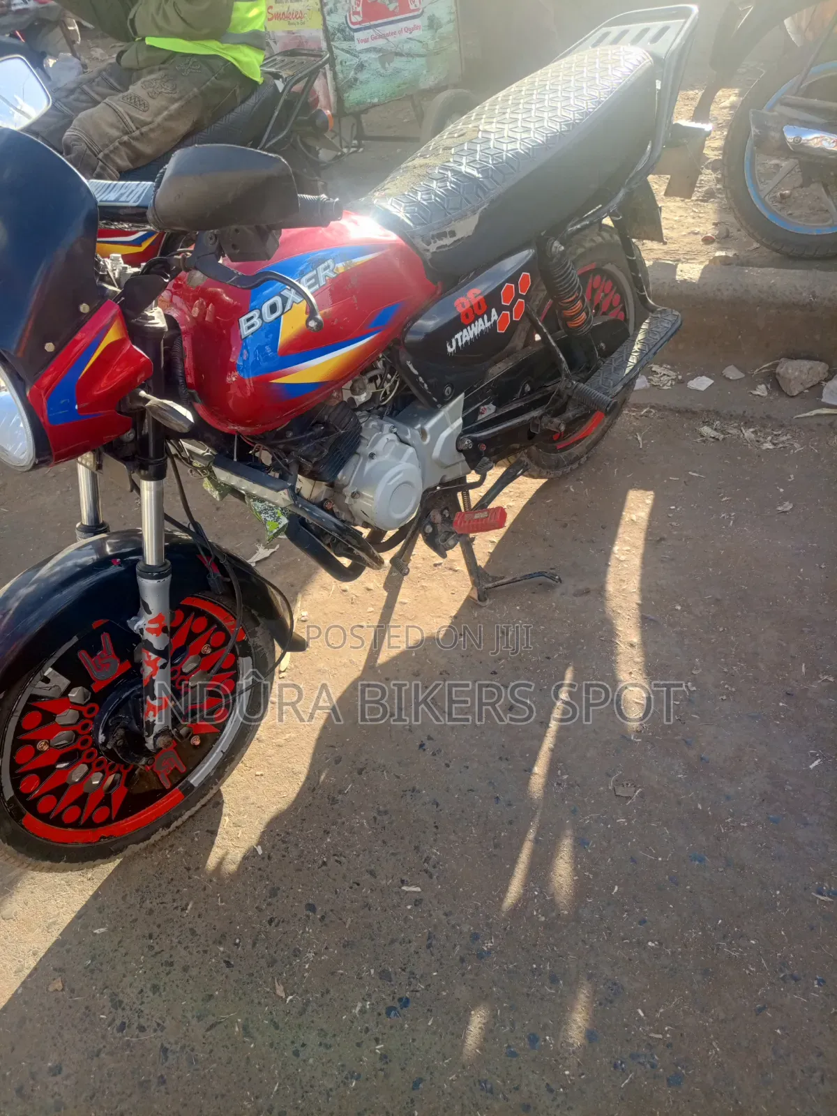 Bajaj Boxer 2026 Red