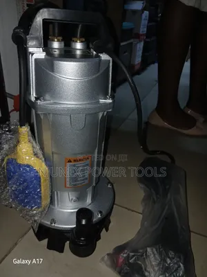 Show an Aico Japan Submersible Pump (Model QDX1.5-32-0.75