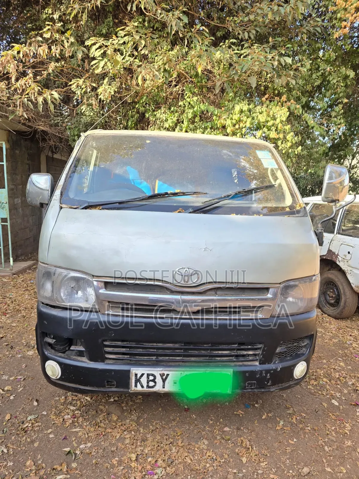Toyota HiAce 2006 Silver