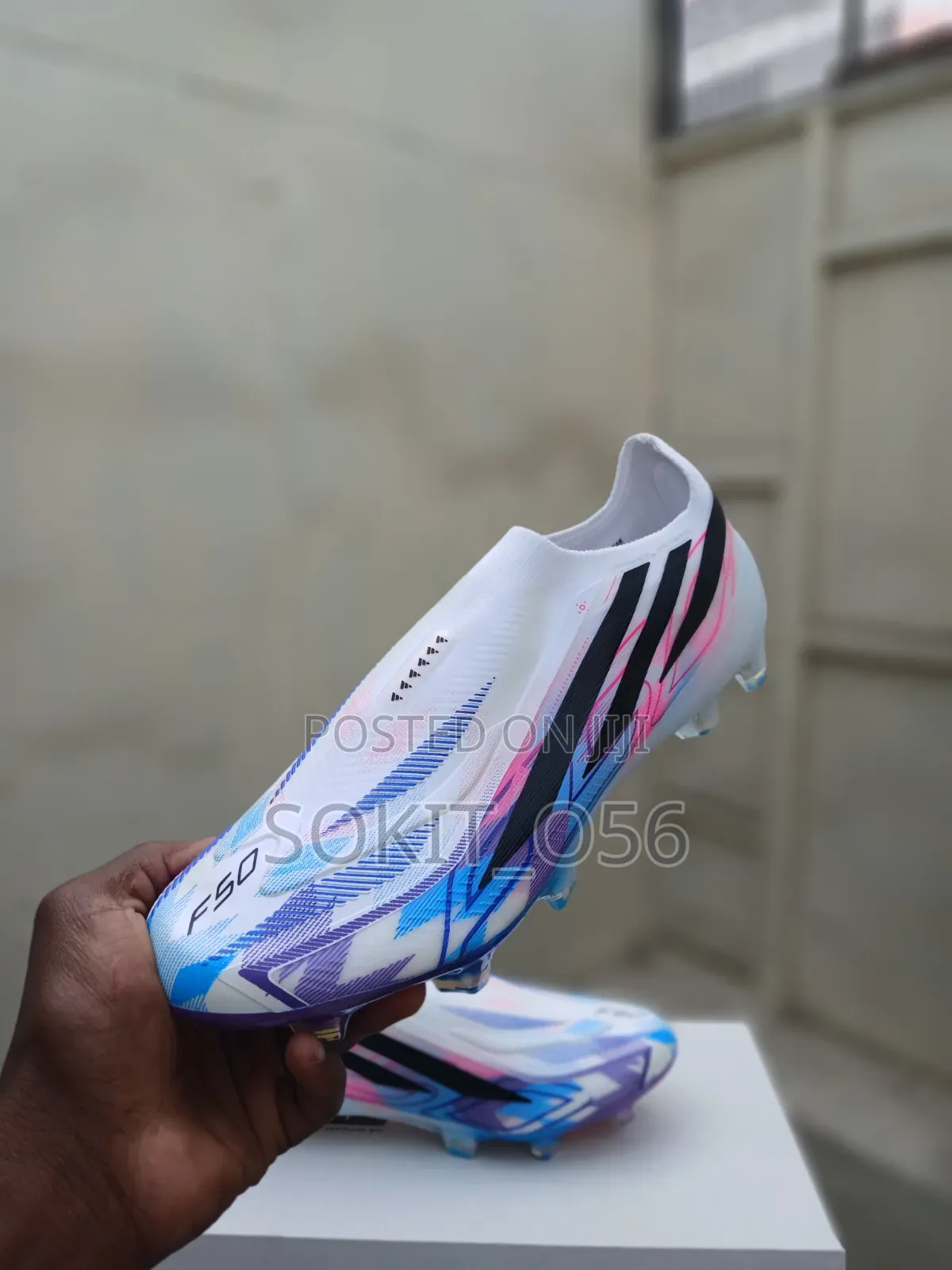 Adidas F50 Hyperfast Elite Laceless Football Boot
