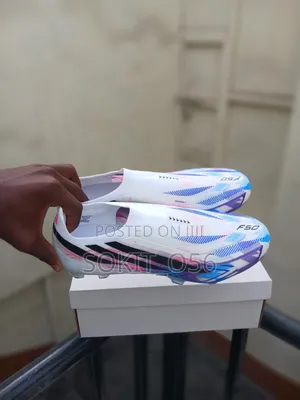 Adidas F50 Hyperfast Elite Laceless Football Boot