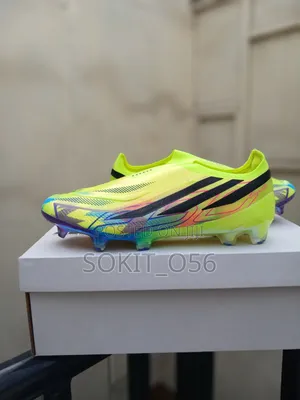 Adidas F50 Hyperfast Elite Laceless Football Boot