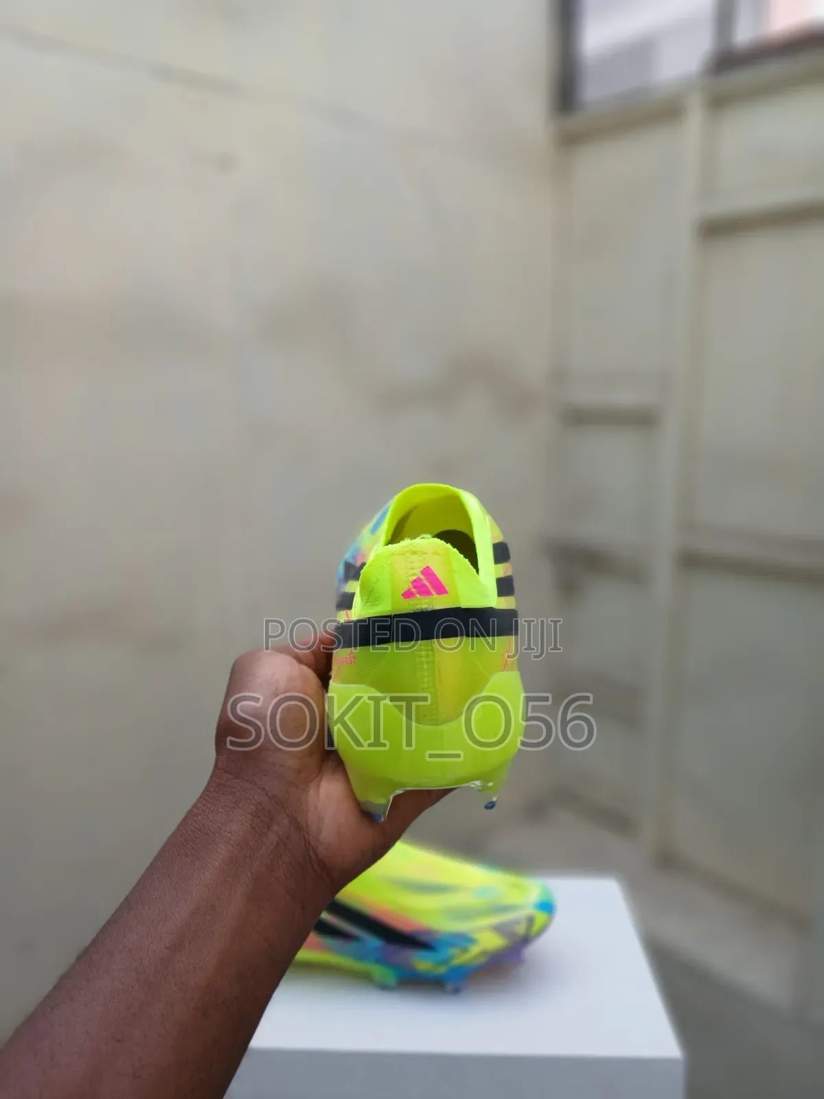 Adidas F50 Hyperfast Elite Laceless Football Boot