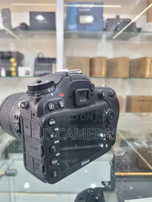 Nikon D7100