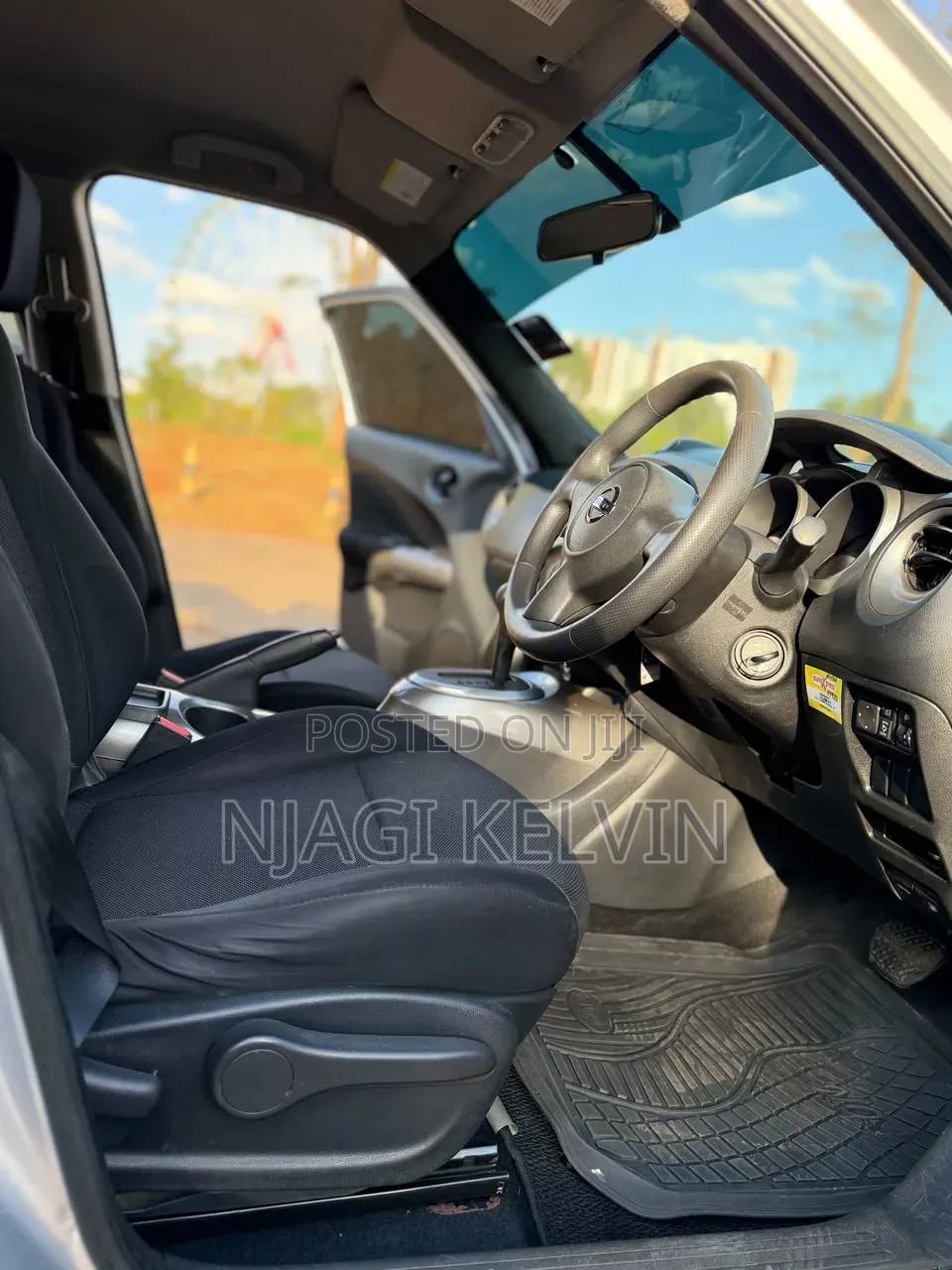 Nissan Juke 2012 Silver
