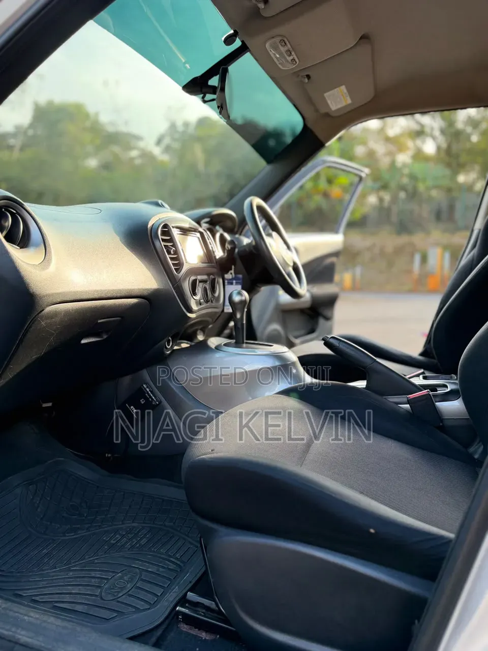 Nissan Juke 2012 Silver