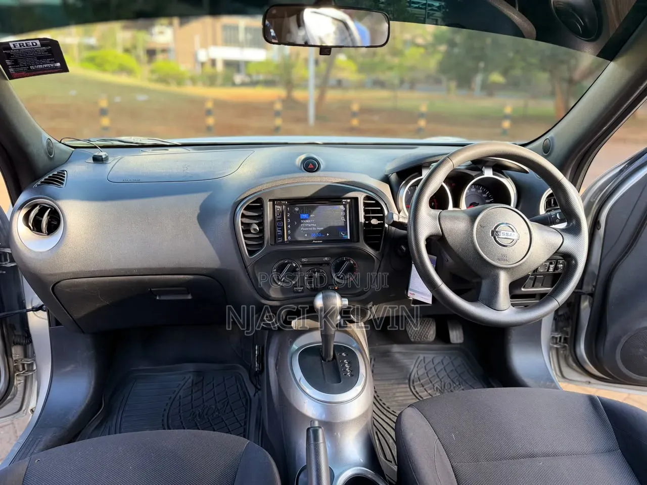 Nissan Juke 2012 Silver
