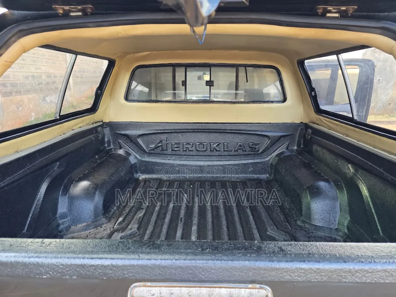 Toyota Hilux 2010 Black