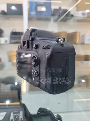 Nikon D610