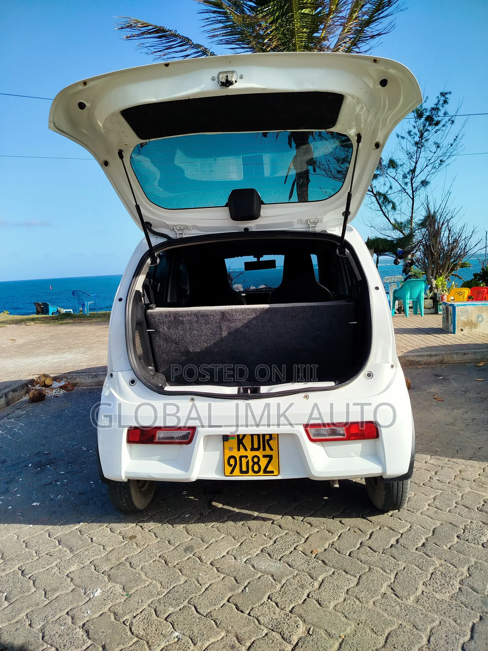 Suzuki Alto 2017 White