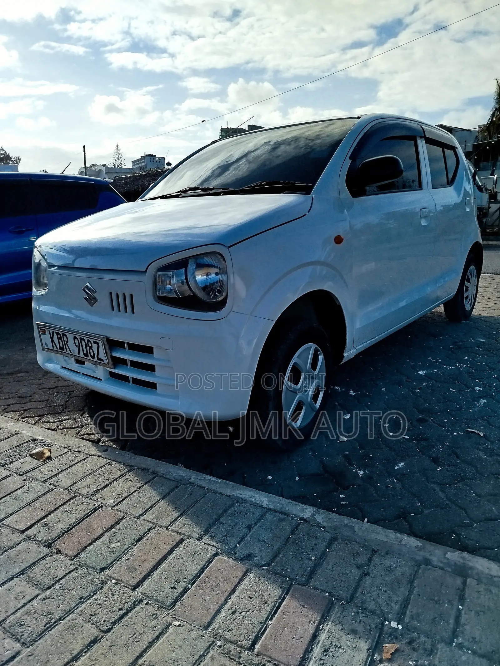 Suzuki Alto 2017 White