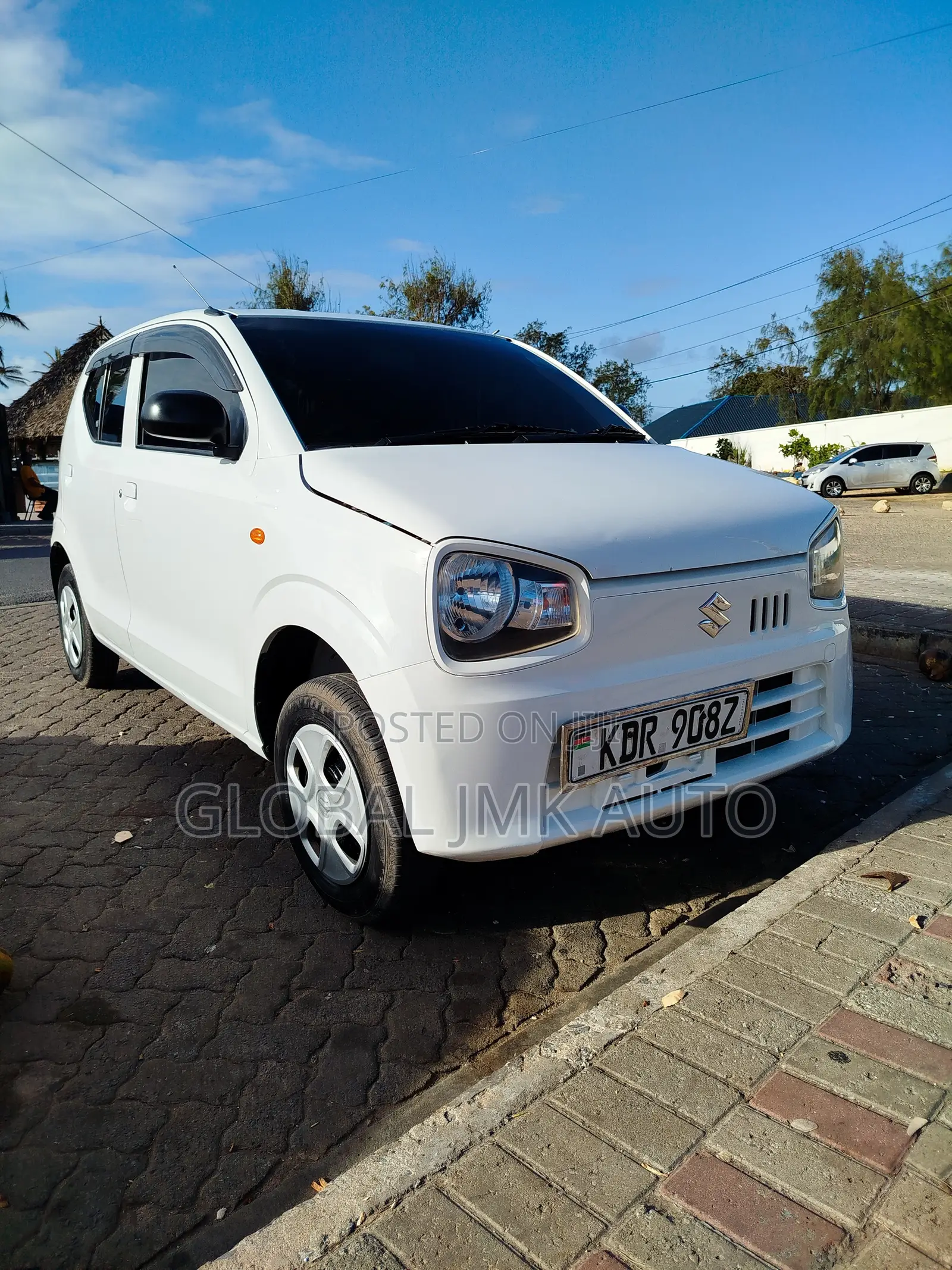 Suzuki Alto 2017 White