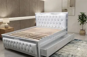 Exquisite Upholstered Platform Bed With Built-in Under-Bed Storage