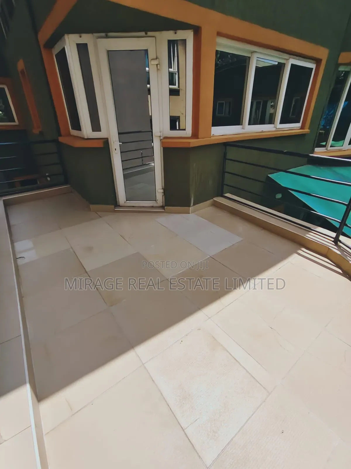 4bdrm Villa in Riverside Drive for rent