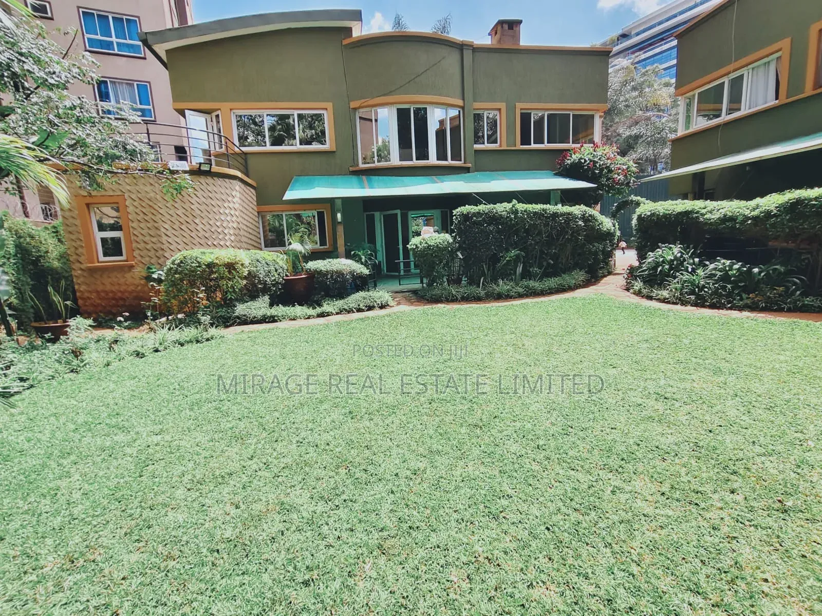 4bdrm Villa in Riverside Drive for rent