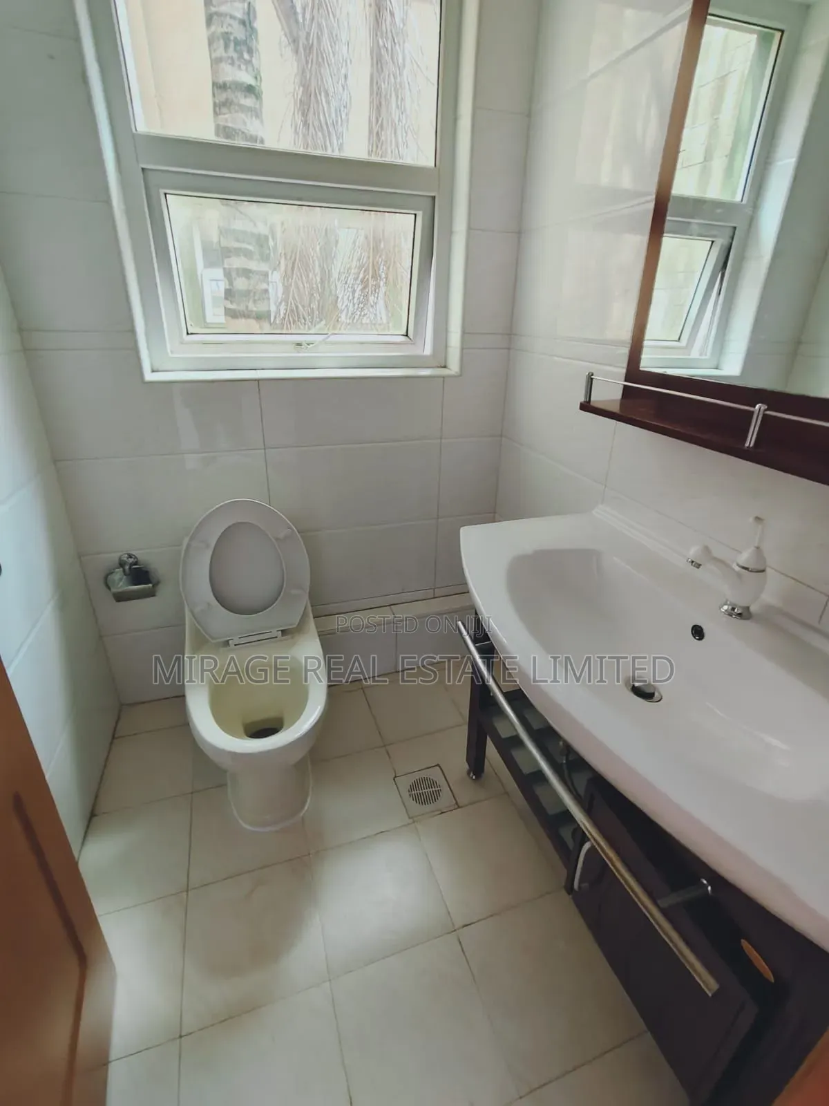 4bdrm Villa in Riverside Drive for rent